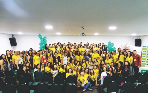 Unimed Ji-Paraná promove encontro de secretárias